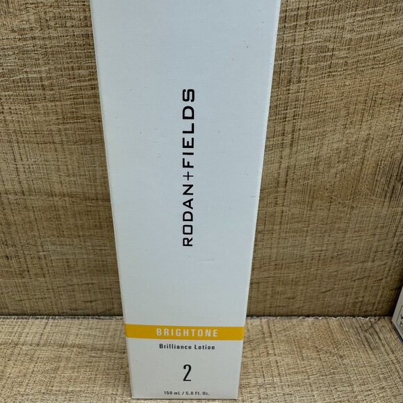 Rodan + Fields Brightone #2 Brilliant Lotion - Picture 1 of 1